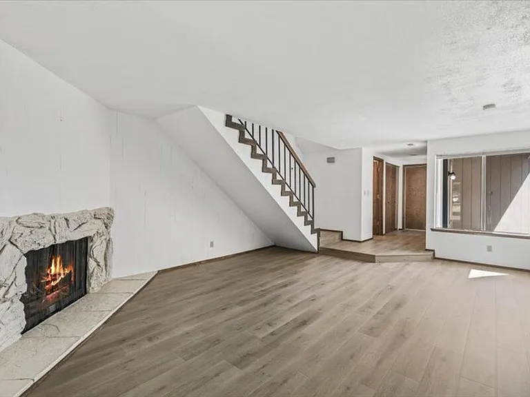 501 Wright Ave #1 — Photo 7