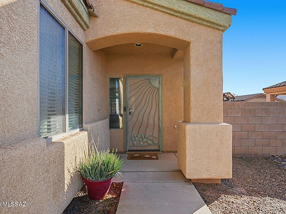 2nd image of 6265 W Ocotillo Meadow Dr