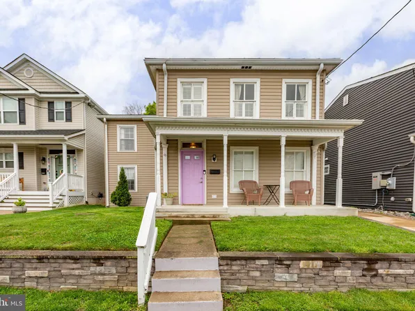 1511 Princess Anne St, Fredericksburg, VA 22401