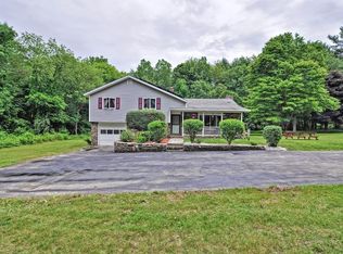 150 Ravine Rd, New Braintree, MA 01531