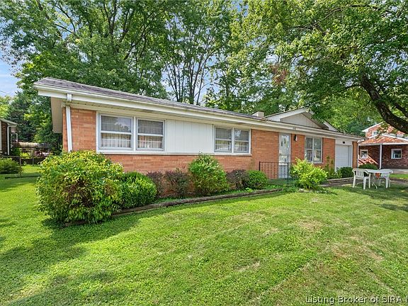 3rd image of 556 Spicewood Drive