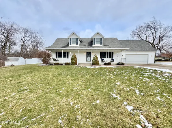 890 Dolan St, Defiance, OH 43512