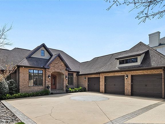 4th image of 10416 Harbourtowne Dr