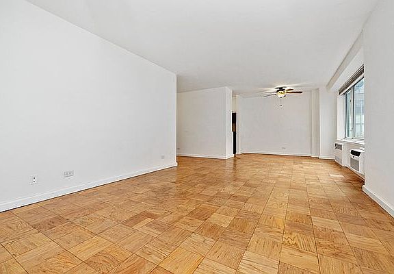 4th image of 392 Central Park W APT 1D