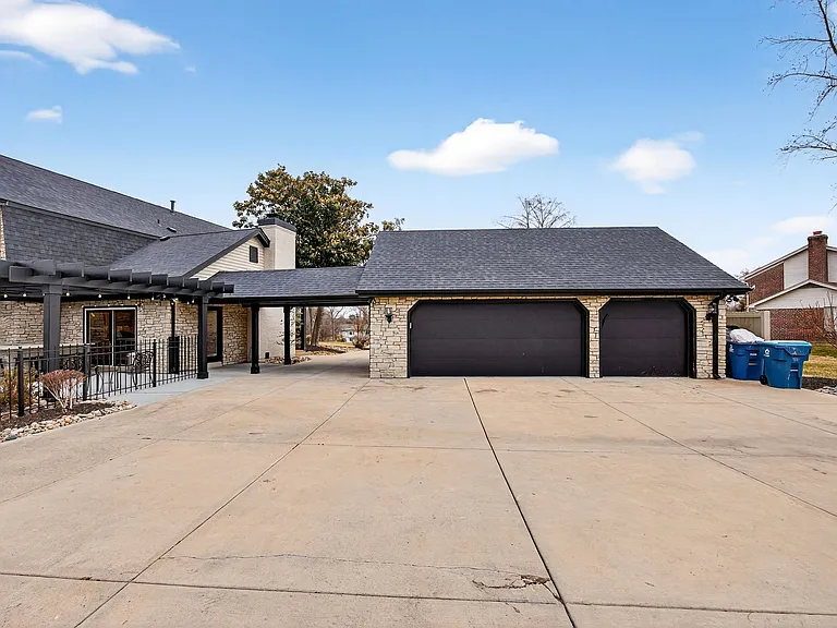 11994 Sackston Ridge Dr — Photo 3