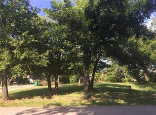 502 S Lee St, Valley View, TX 76272