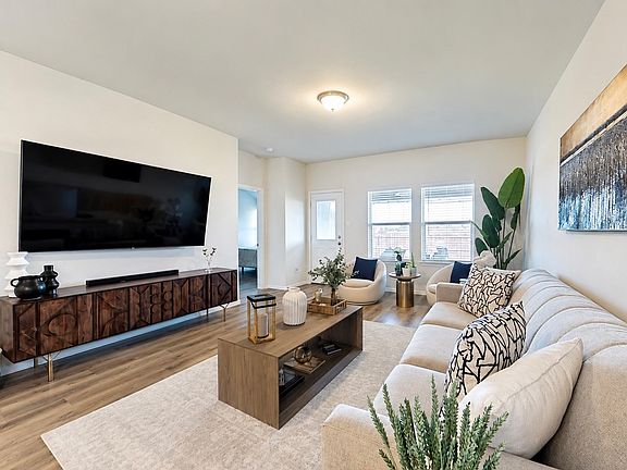 5th image of 2216 Sadlers Creek Ln