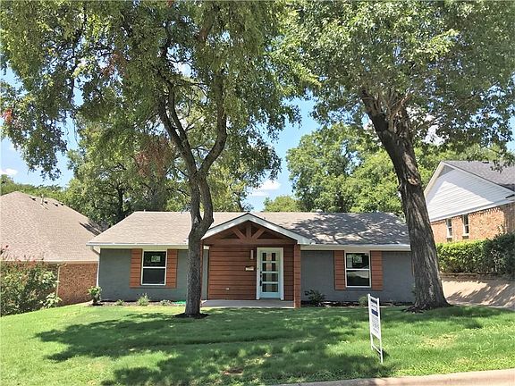 2nd image of 1619 Kiltartan Dr