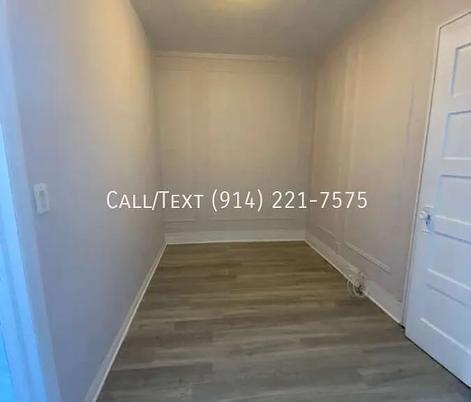 14 Coyle Pl #4D — Photo 6