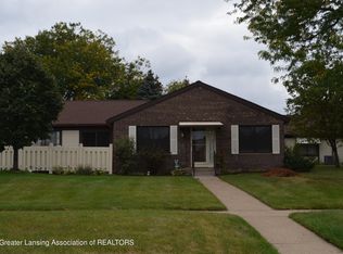 40852 Newport Dr, Plymouth, MI 48170