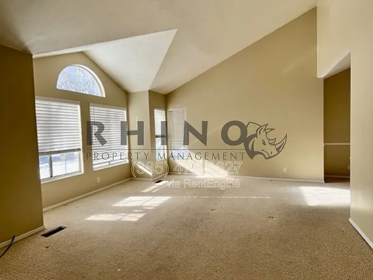 10319 S Ashley Park Dr — Photo 7