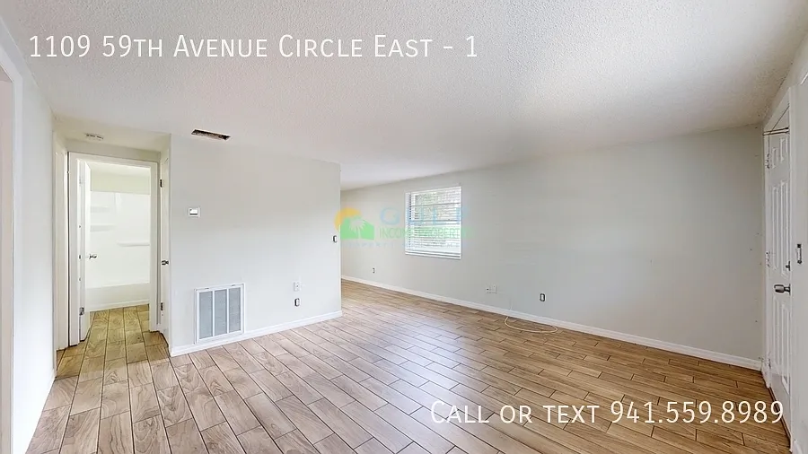 3 bed, 2.0 bath, 945 sqft, $1,750 — Photo 1