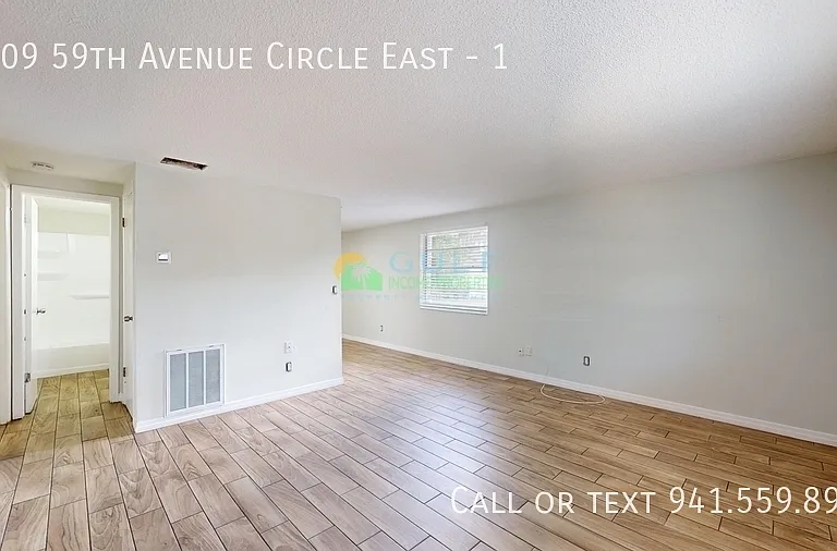 1109 59th Avenue Cir E #1 — Photo 1