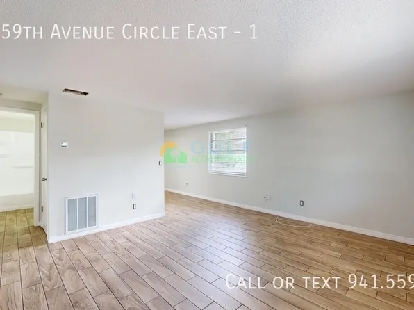 1109 59th Avenue Cir E #1, Bradenton, FL 34203