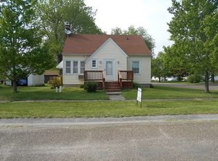 213 E Walsh Blvd, Vandalia, MO 63382