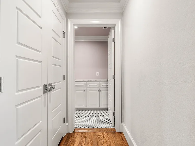 29011 Woodland Dr — Photo 49