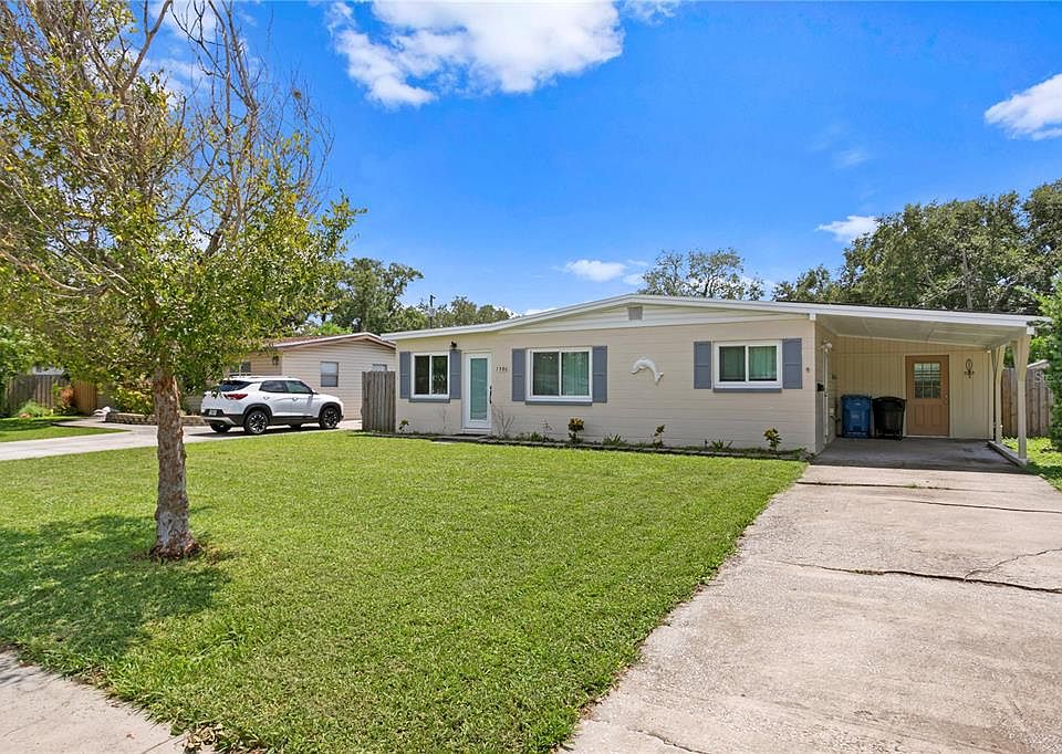 1st image of 1586 77TH AVENUE N