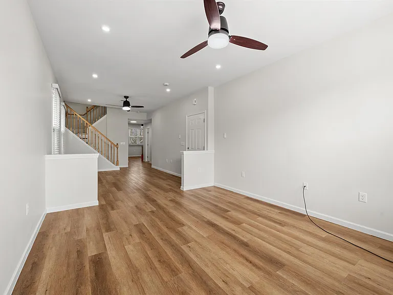 11 Obrien Ct — Photo 4