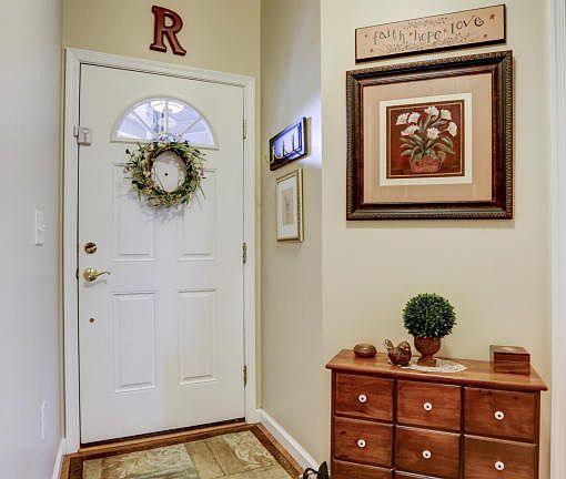 5th image of 819 Briar Edge Ct #L-0018