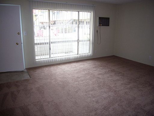5th image of 21727 Parthenia St APT 8