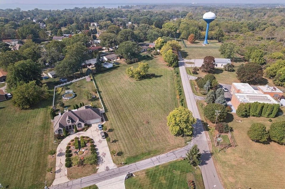 1st image of 0 Sterling Dr #0