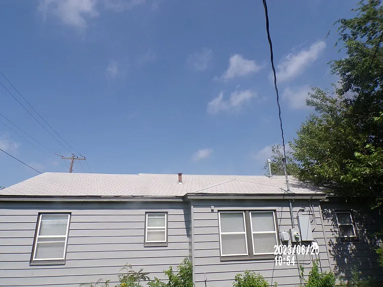 5 NW 29th St — Photo 14