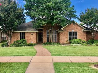 4011 Black Oak Dr, Carrollton, TX 75007