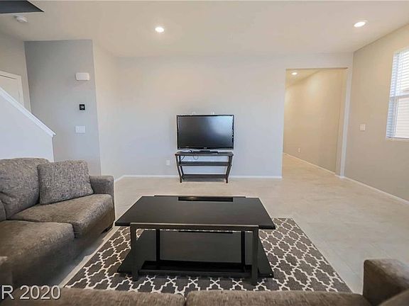 5th image of 9728 Temple Park Ct