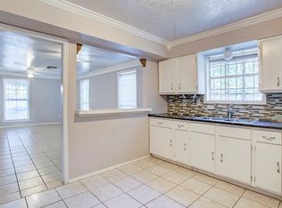 4808 McEwen St, Houston, TX 77009