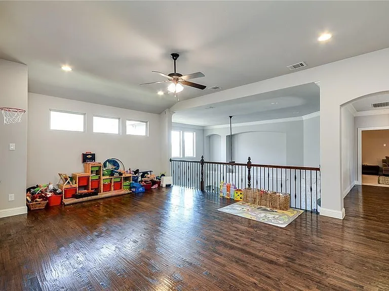6209 Metz St — Photo 23
