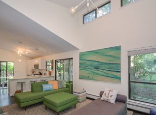 7 Lotus Ave, East Hampton, NY 11937