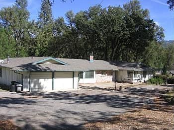 1st image of 49997 Pierce Dr