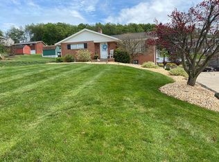 127 Glenn Ln, Brownsville, PA 15417