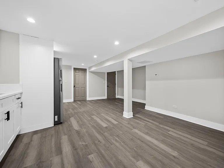 6547 S Saint Lawrence Ave #G — Photo 1