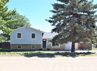 582 S Pearl St, Elizabeth, CO 80107