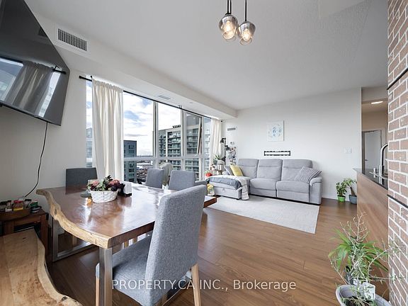 2nd image of 1328 Birchmount Rd #1509