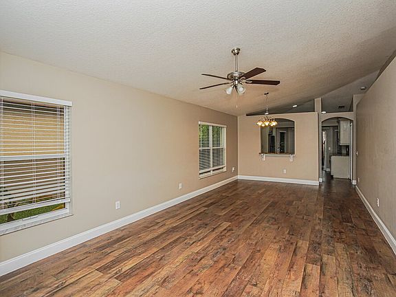 3rd image of 10610 Navigation Dr