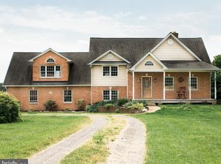 2660 Baumgardner Rd, Westminster, MD 21158