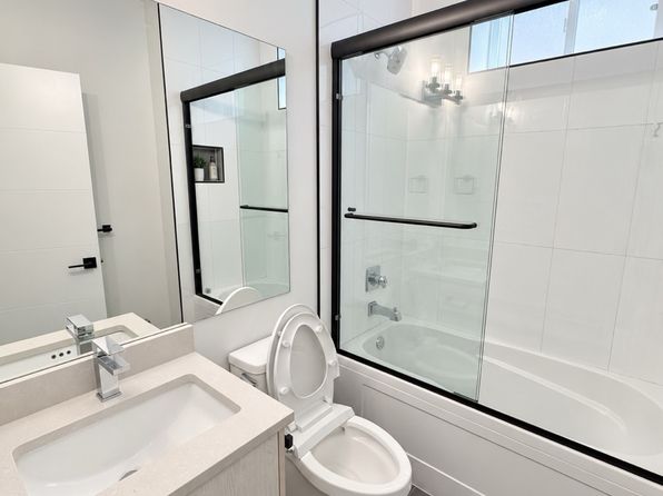 2 bedroom rental in Burnaby — photo 7