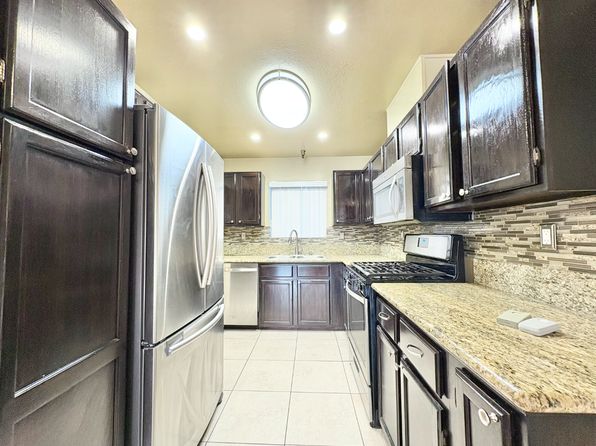 14542 Burbank Blvd #101