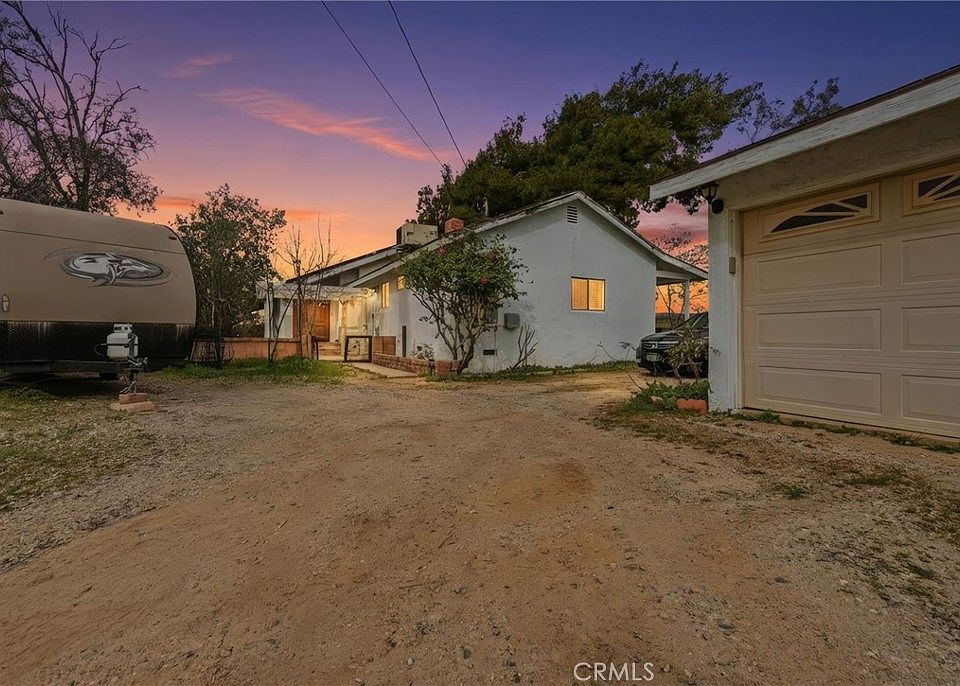 1st image of 12867 Ranch Dr