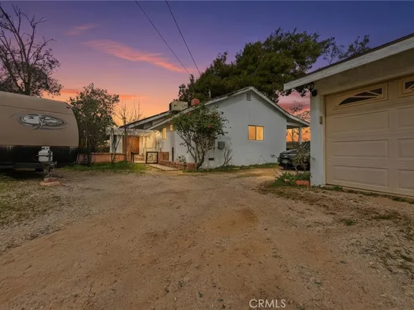 12867 Ranch Dr, Colton, CA 92324