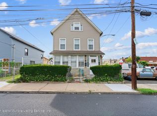26 Roe St, Staten Island, NY 10310