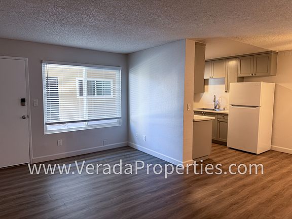 2nd image of 3744 Marlborough Ave APT 5