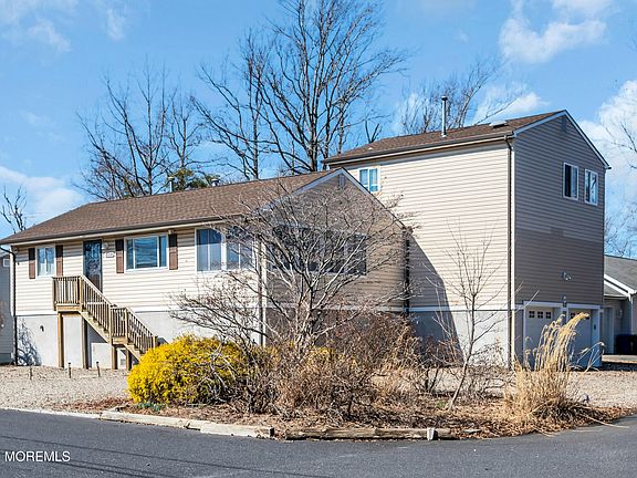 3rd image of 3118 Glasgow Ave