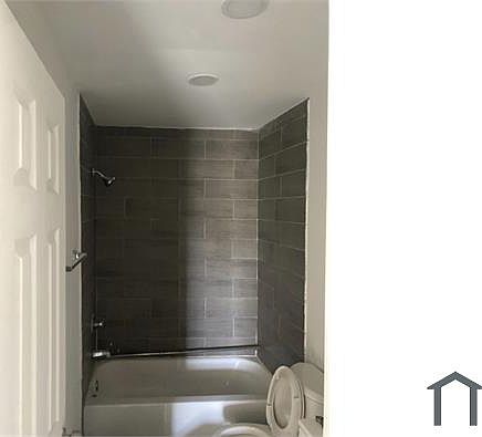 2nd image of 3106 NW 2nd Ter APT 203