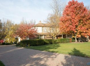 7020 Pilliod Rd, Holland, OH 43528