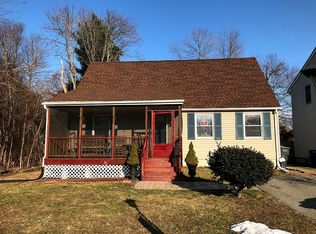 48 Burdette St, Springfield, MA 01108