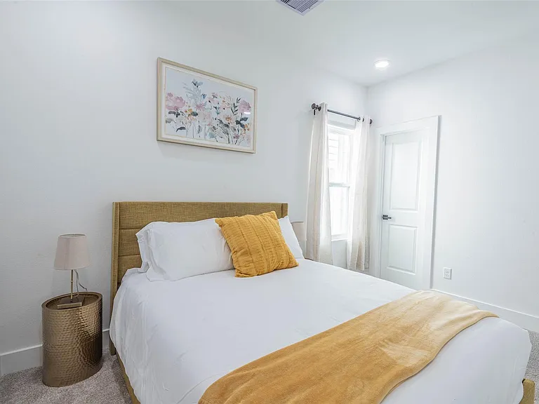 3505 Ennis St — Photo 8