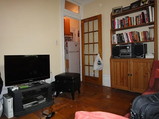 Rented by Compass | media 46